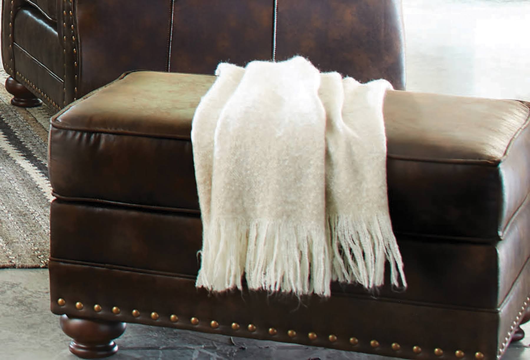 Dark Brown Sofa I3203