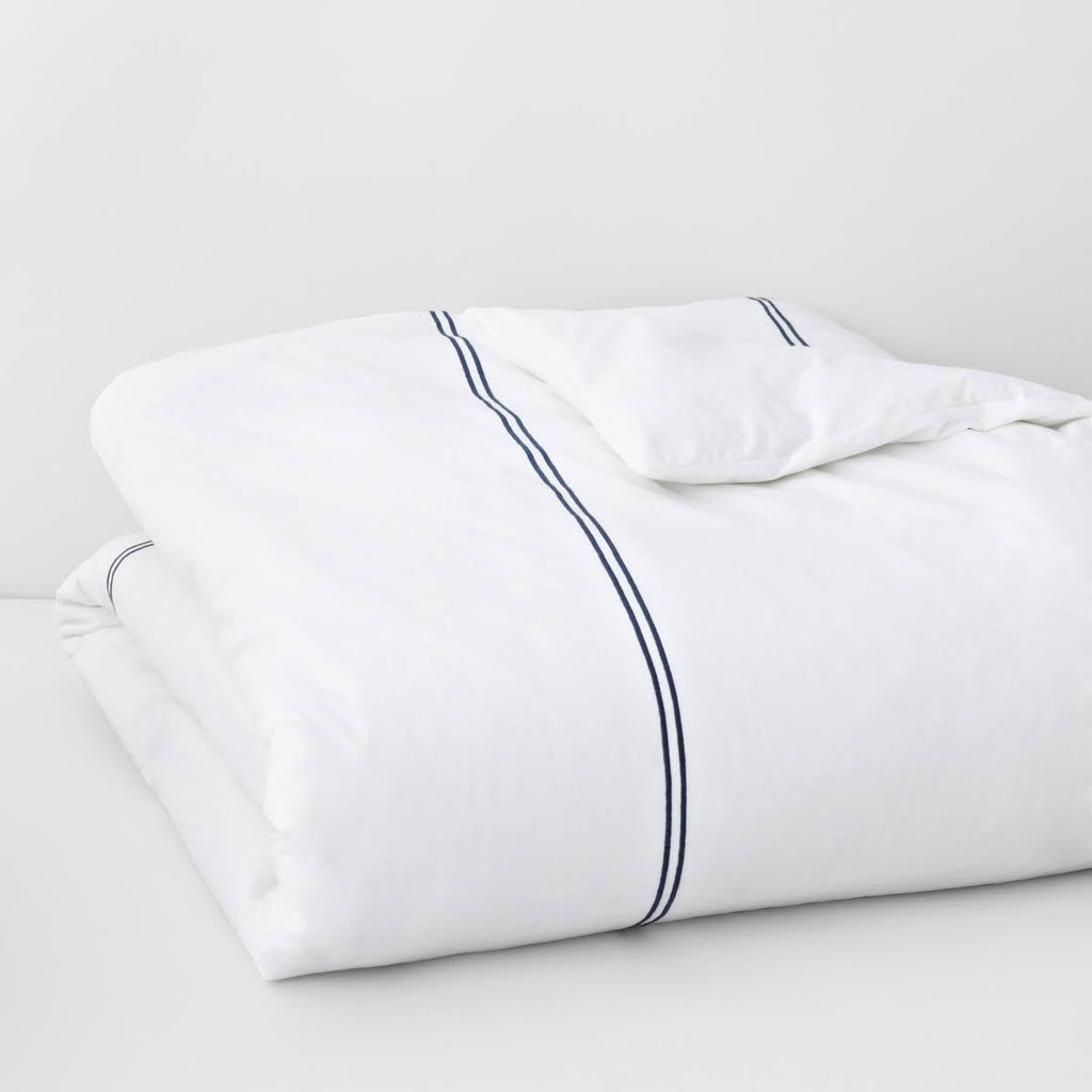 Full/Queen White/Blue Duvet Cover W3406