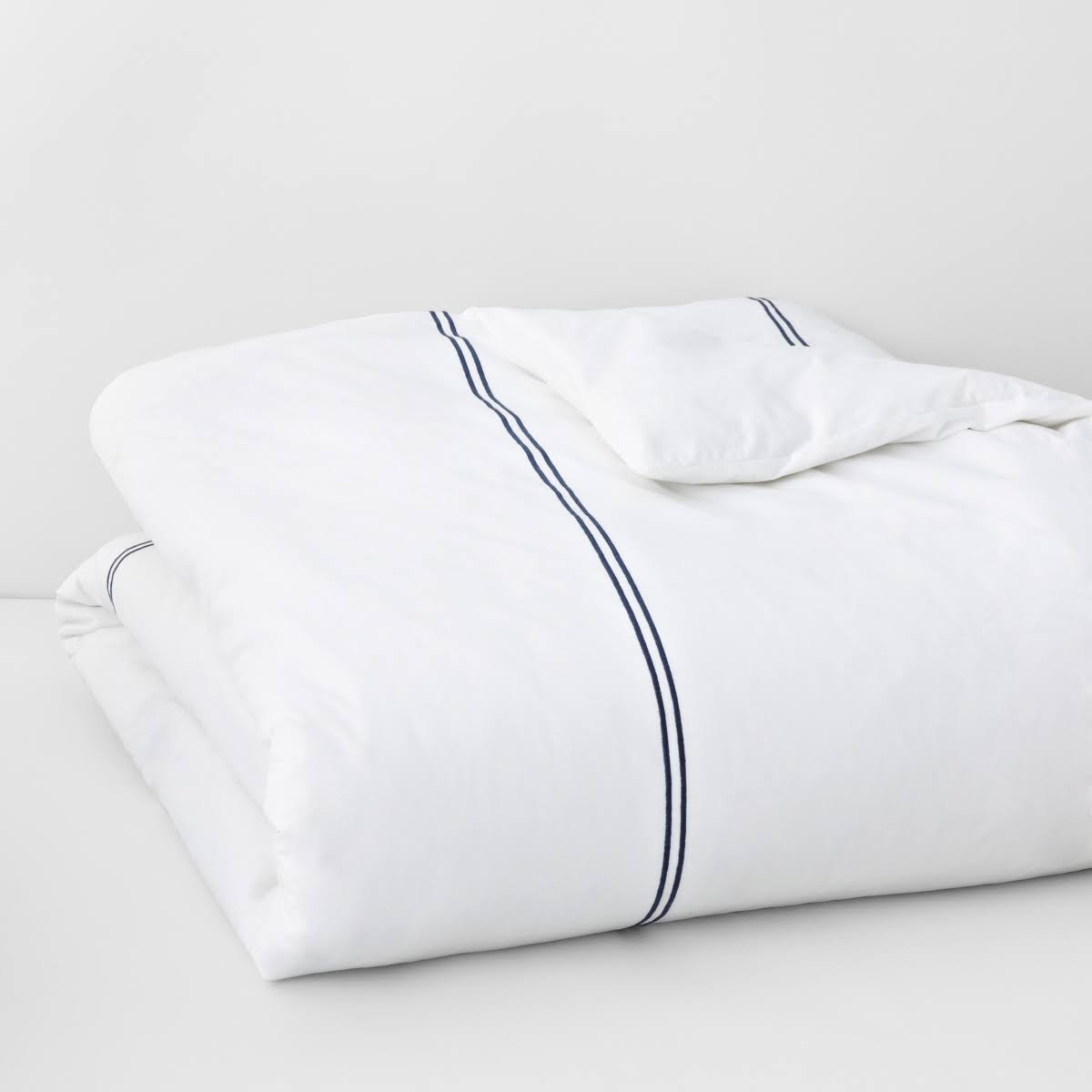 Full/Queen White/Blue Duvet Cover W3406