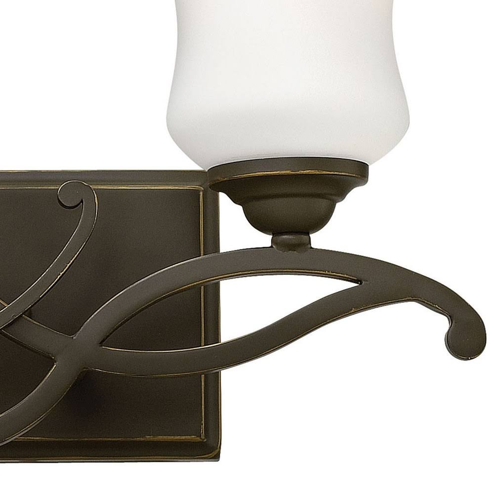 2 Light Silver Leaf Bath E341947
