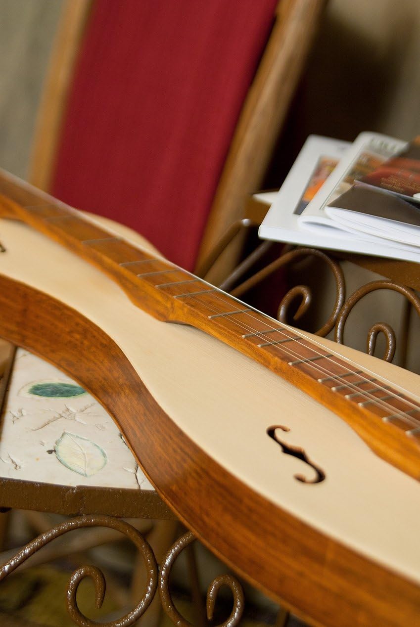 Spruce 4-String Dulcimer Y866