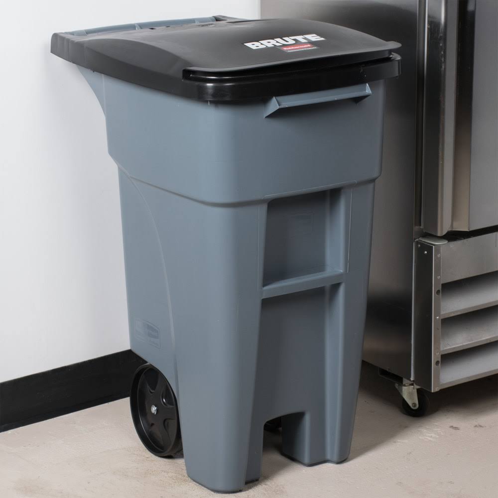 32 Gallon Gray Rollout Trash Container with Lid G93072