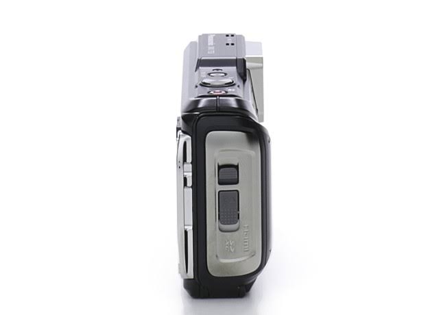 Black Compact Digital Camera H676