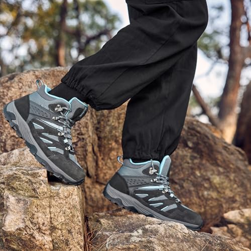 Women's Waterproof Hiking Boots C335