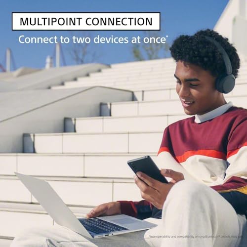 Pink Wireless On-Ear Headphones with Microphone C7667
