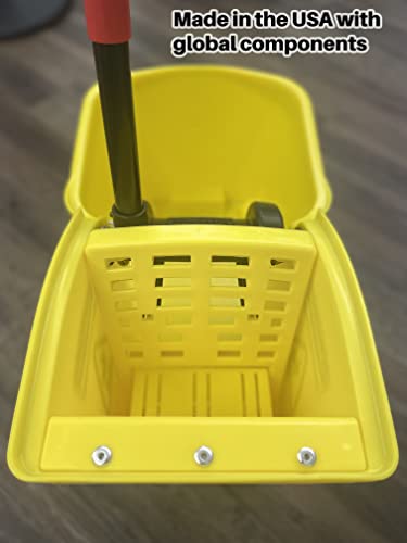 31 QT Yellow Mop Bucket and Wringer Combo on Wheels Q854221