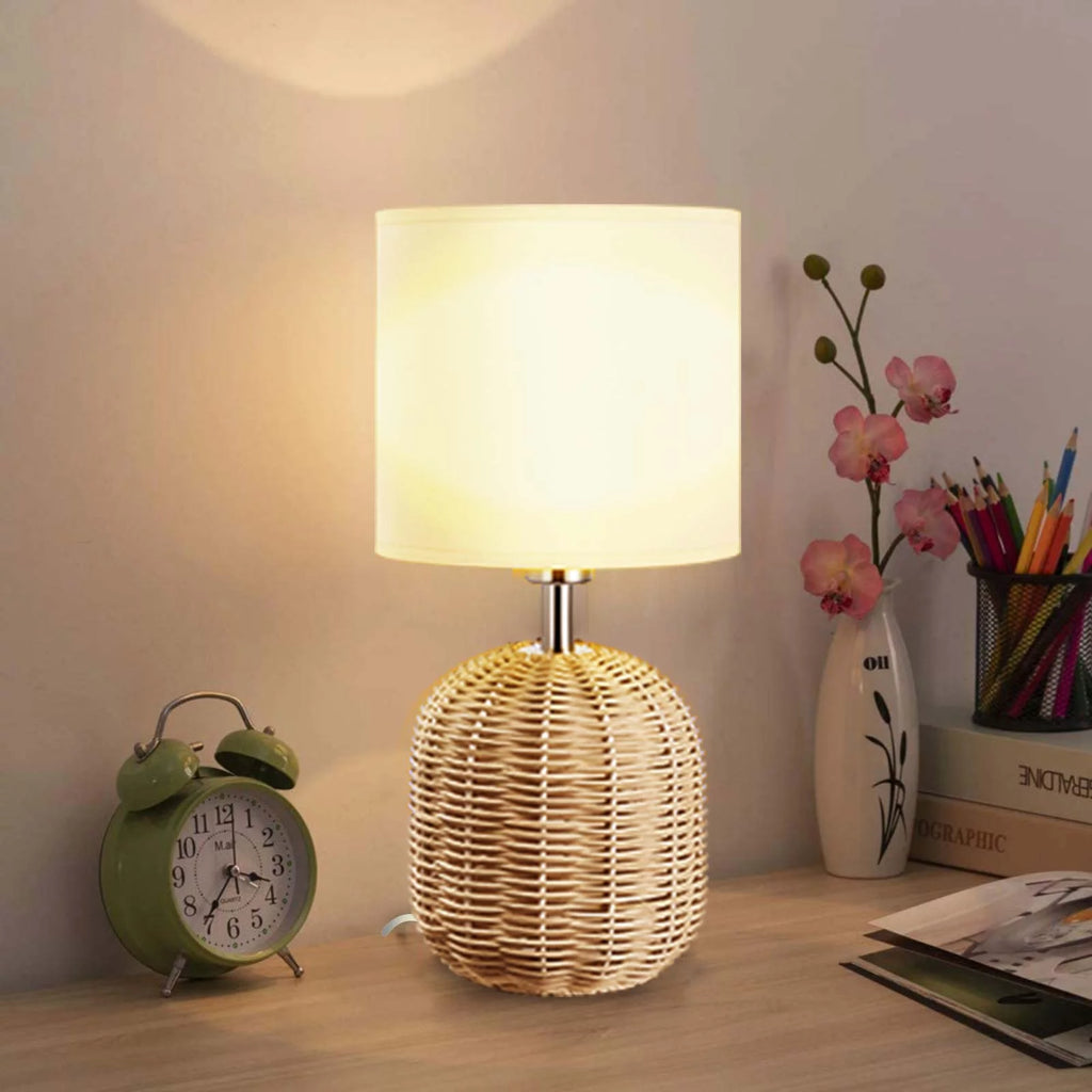 Weave Rattan Base White Fabric Drum Shade Table Lamp D8354