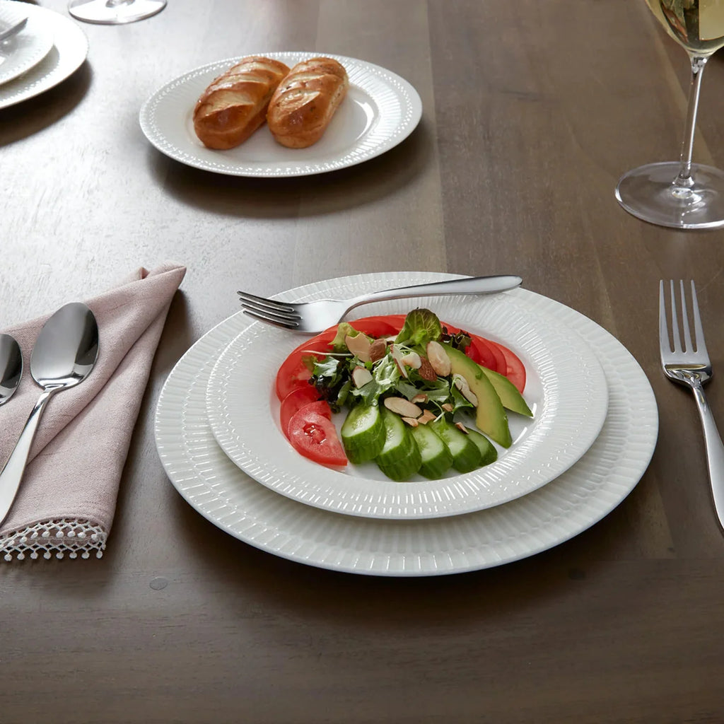 20 Piece Flatware Set, Service for 4 F593
