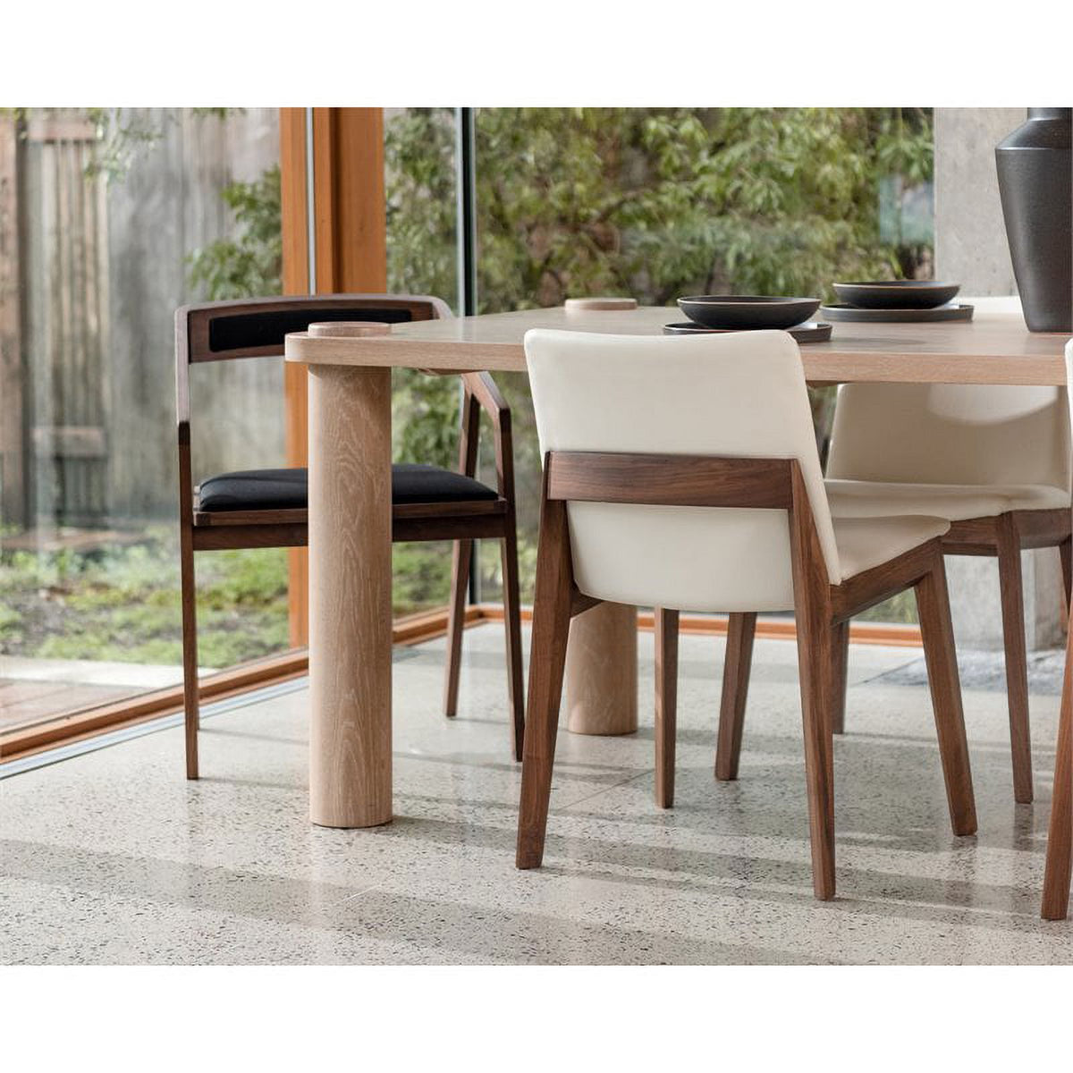 Century Dining Table O50653