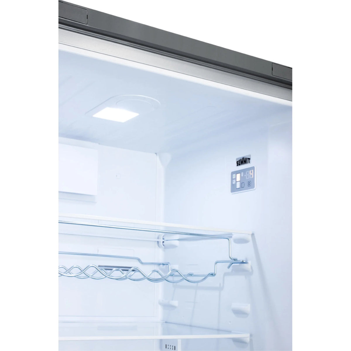 24" Wide Bottom Freezer Refrigerator With Icemaker G453