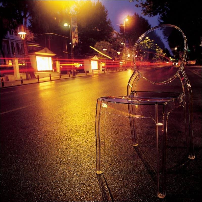 Glossy Red Polycarbonate Dining Chair Q8057