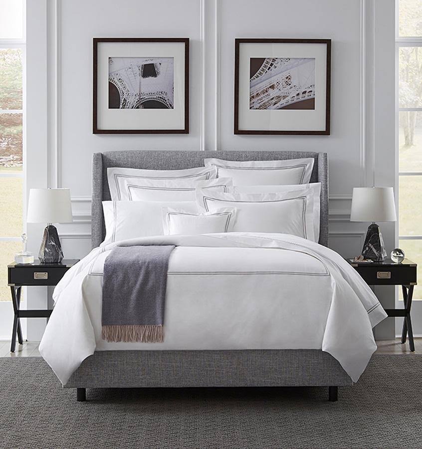 Full/Queen White/Blue Duvet Cover W3406
